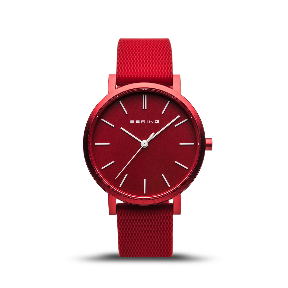 bering red watch