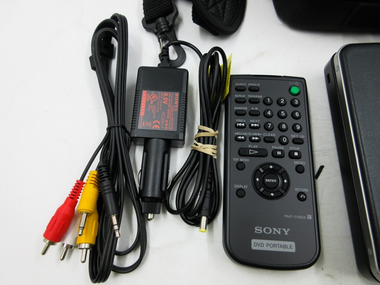 Sony DVPFX810 Portable DVD Player with Battery Pack eBay